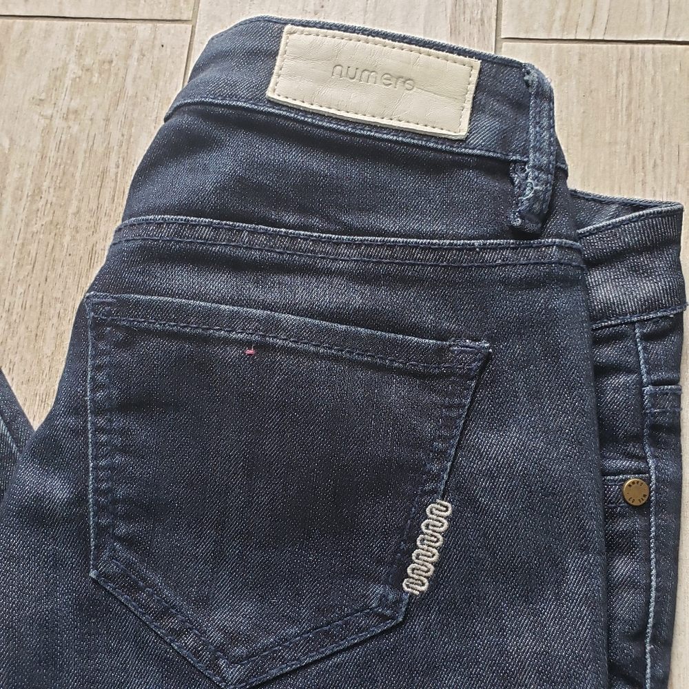 Numero dark wash skinny jeans
